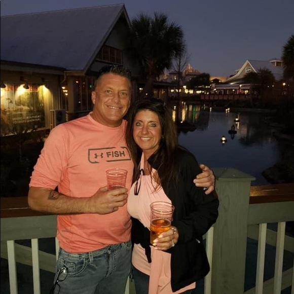 Meet your Posher, Julie - Picture 2 of 11